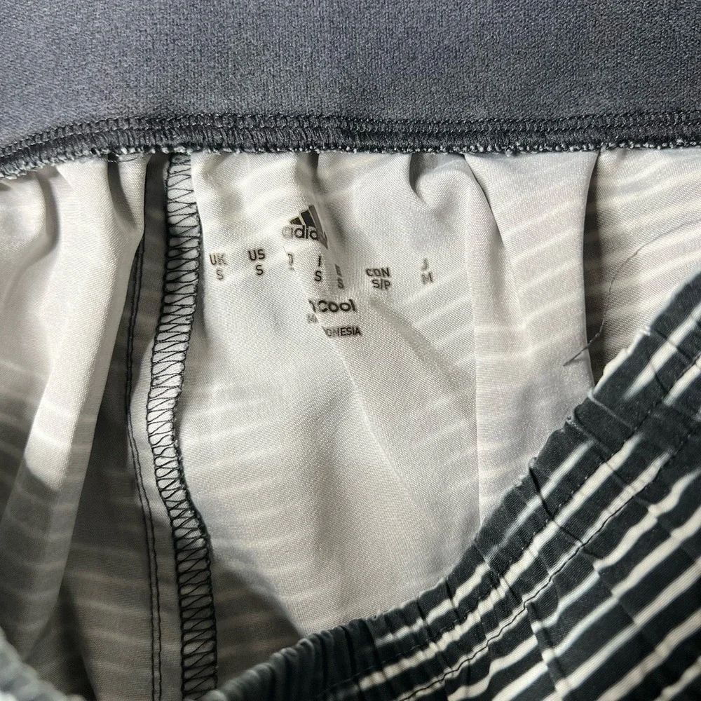 Adidas Swim Shorts Men Size Small Grey Boardshorts ‎ Surf Beach